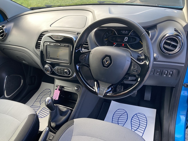 Renault 1.5 dCi ENERGY Dynamique S MediaNav SUV 5dr Diesel Manual Euro 5 (s/s) (90 ps)