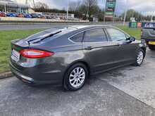 Ford 1.5 TDCi ECOnetic Titanium Hatchback 5dr Diesel Manual Euro 6 (s/s) (120 ps)