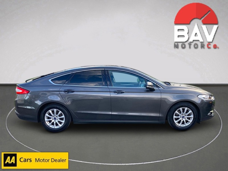 Ford 1.5 TDCi ECOnetic Titanium Hatchback 5dr Diesel Manual Euro 6 (s/s) (120 ps)