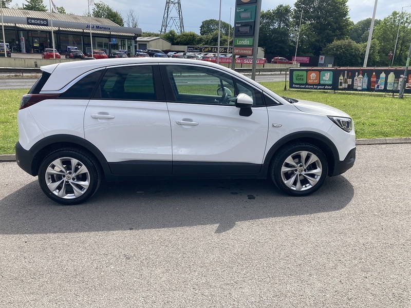 Vauxhall 1.5 Turbo D ecoTEC Tech Line Nav SUV 5dr Diesel Manual Euro 6 (s/s) (102 ps)