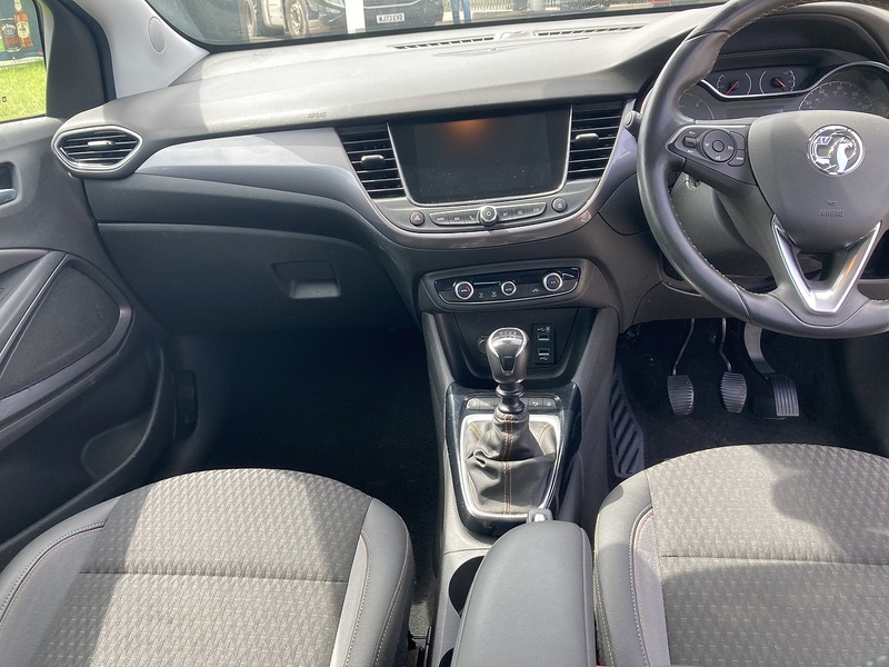Vauxhall 1.5 Turbo D ecoTEC Tech Line Nav SUV 5dr Diesel Manual Euro 6 (s/s) (102 ps)