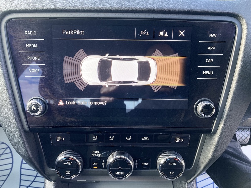 Skoda 1.5 TSI GPF ACT SE Technology Hatchback 5dr Petrol Manual Euro 6 (s/s) (150 ps)