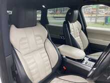 Land Rover 4.4 SD V8 Autobiography Dynamic SUV 5dr Diesel Auto 4WD Euro 5 (339 ps)