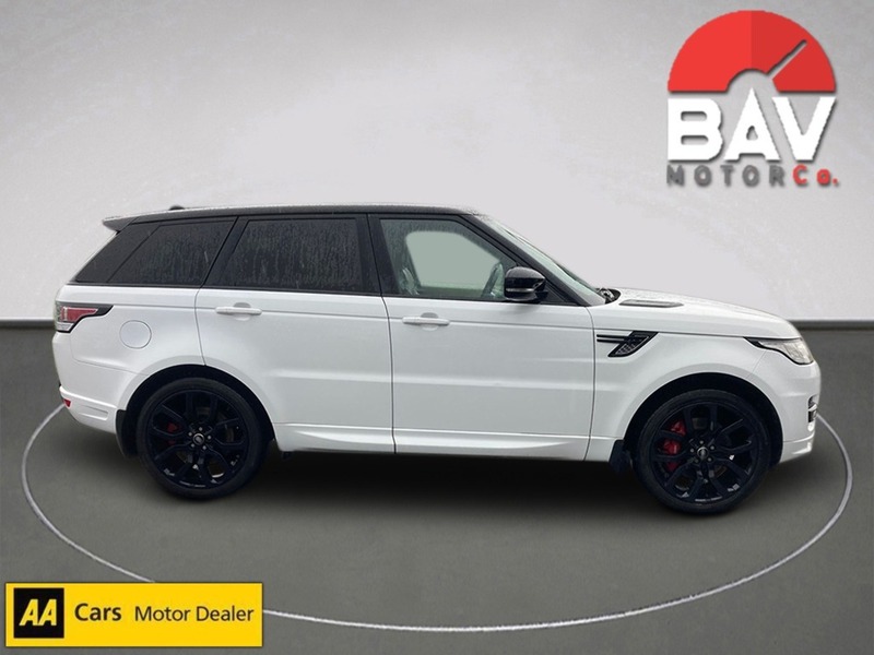 Land Rover 4.4 SD V8 Autobiography Dynamic SUV 5dr Diesel Auto 4WD Euro 5 (339 ps)