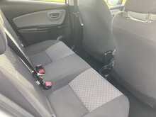Toyota 1.33 Dual VVT-i Icon Hatchback 5dr Petrol Manual Euro 5 (99 ps)