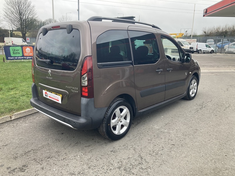 Peugeot 1.6 HDi Tepee Outdoor MPV 5dr Diesel Manual (139 g/km, 115 bhp)