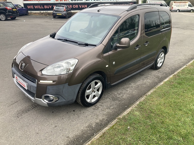 Peugeot 1.6 HDi Tepee Outdoor MPV 5dr Diesel Manual (139 g/km, 115 bhp)