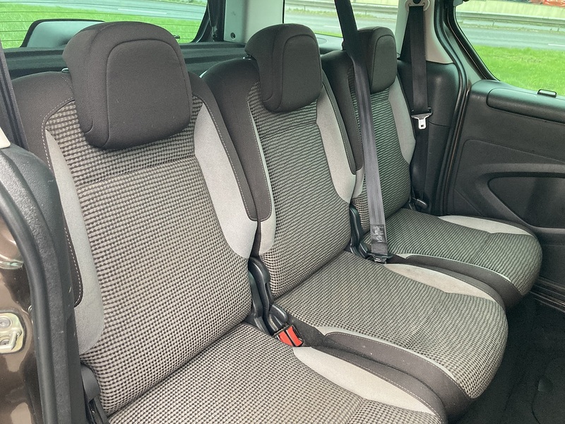 Peugeot 1.6 HDi Tepee Outdoor MPV 5dr Diesel Manual (139 g/km, 115 bhp)