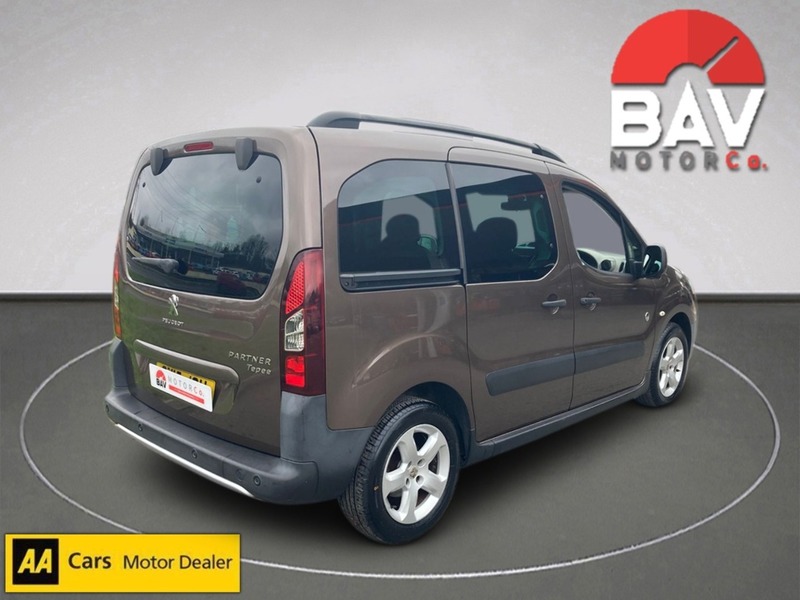 Peugeot 1.6 HDi Tepee Outdoor MPV 5dr Diesel Manual (139 g/km, 115 bhp)