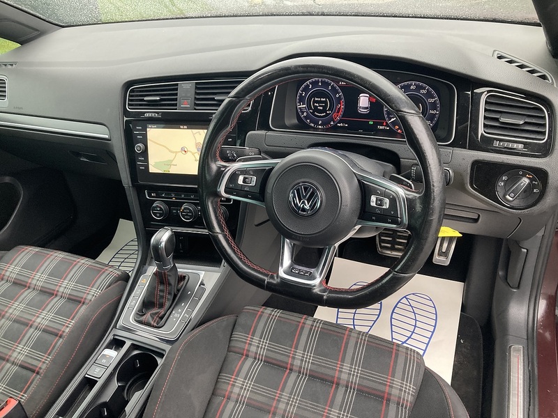 Volkswagen 2.0 TSI BlueMotion Tech GTI Hatchback 5dr Petrol DSG Euro 6 (s/s) (230 ps)