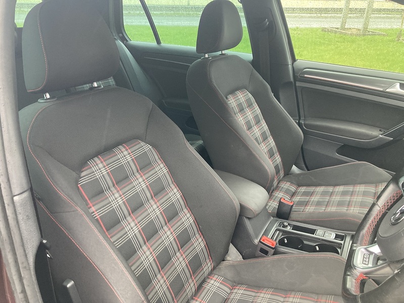 Volkswagen 2.0 TSI BlueMotion Tech GTI Hatchback 5dr Petrol DSG Euro 6 (s/s) (230 ps)