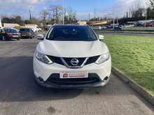 Nissan 1.6 dCi N-Connecta SUV 5dr Diesel Manual 2WD Euro 6 (s/s) (130 ps)