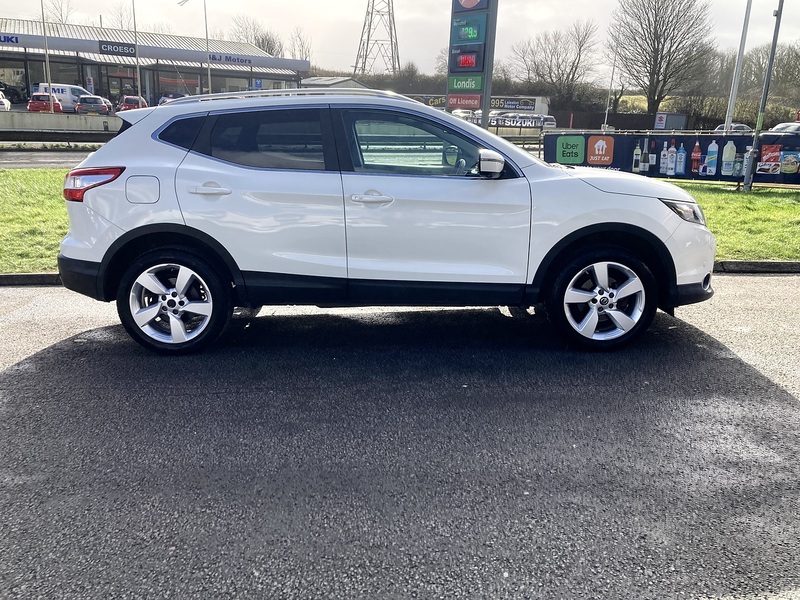 Nissan 1.6 dCi N-Connecta SUV 5dr Diesel Manual 2WD Euro 6 (s/s) (130 ps)