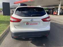 Nissan 1.6 dCi N-Connecta SUV 5dr Diesel Manual 2WD Euro 6 (s/s) (130 ps)