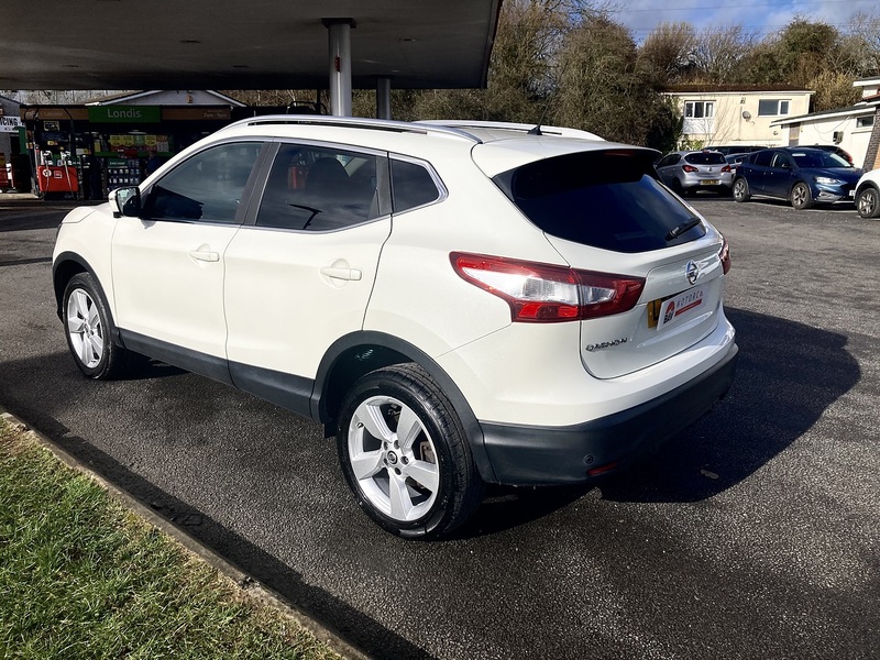 Nissan 1.6 dCi N-Connecta SUV 5dr Diesel Manual 2WD Euro 6 (s/s) (130 ps)