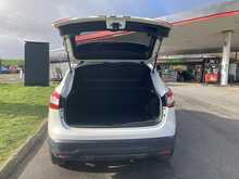 Nissan 1.6 dCi N-Connecta SUV 5dr Diesel Manual 2WD Euro 6 (s/s) (130 ps)