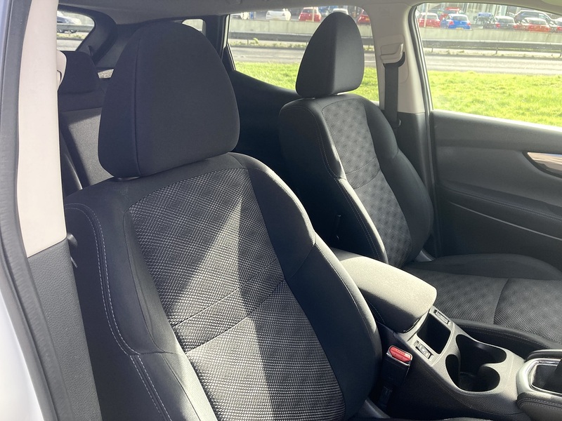 Nissan 1.6 dCi N-Connecta SUV 5dr Diesel Manual 2WD Euro 6 (s/s) (130 ps)