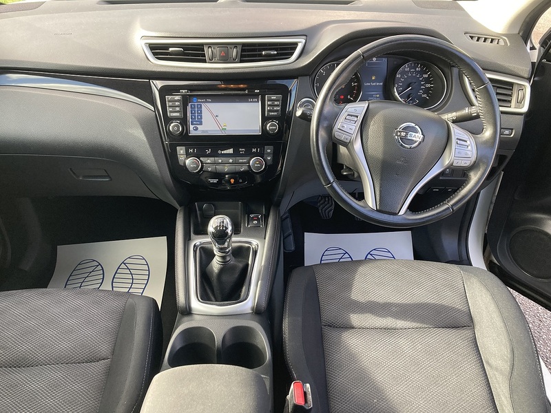 Nissan 1.6 dCi N-Connecta SUV 5dr Diesel Manual 2WD Euro 6 (s/s) (130 ps)