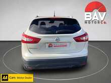 Nissan 1.6 dCi N-Connecta SUV 5dr Diesel Manual 2WD Euro 6 (s/s) (130 ps)