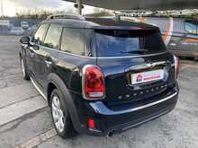 MINI 1.5 Cooper SUV 5dr Petrol Auto 6Spd ALL4 Euro 6 (s/s) (136 ps)