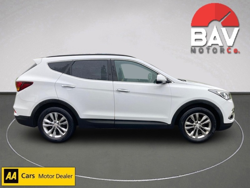 Hyundai 2.2 CRDi Blue Drive Premium SUV 5dr Diesel Manual 4WD Euro 6 (s/s) (7 Seat) (200 ps)