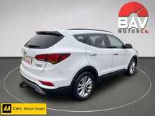 Hyundai 2.2 CRDi Blue Drive Premium SUV 5dr Diesel Manual 4WD Euro 6 (s/s) (7 Seat) (200 ps)