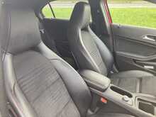 Mercedes-Benz 2.1 A200d AMG Line (Premium) Hatchback 5dr Diesel 7G-DCT Euro 6 (s/s) (136 ps)