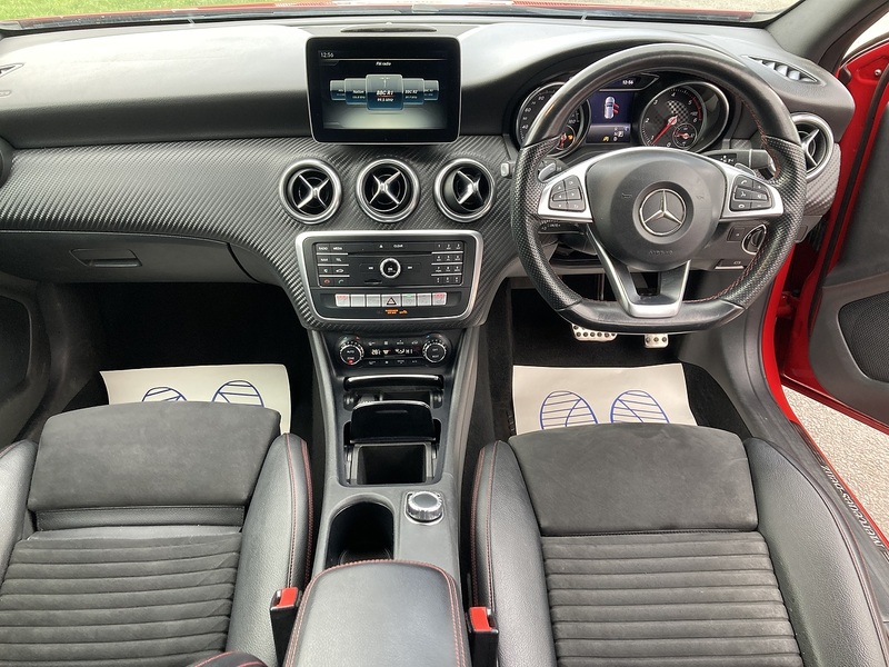 Mercedes-Benz 2.1 A200d AMG Line (Premium) Hatchback 5dr Diesel 7G-DCT Euro 6 (s/s) (136 ps)