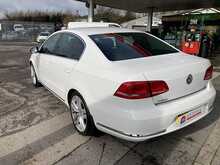 Volkswagen 2.0 TDI BlueMotion Tech Executive Style Saloon 4dr Diesel DSG Euro 5 (s/s) (140 ps)