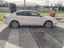 Volkswagen 2.0 TDI BlueMotion Tech Executive Style Saloon 4dr Diesel DSG Euro 5 (s/s) (140 ps)