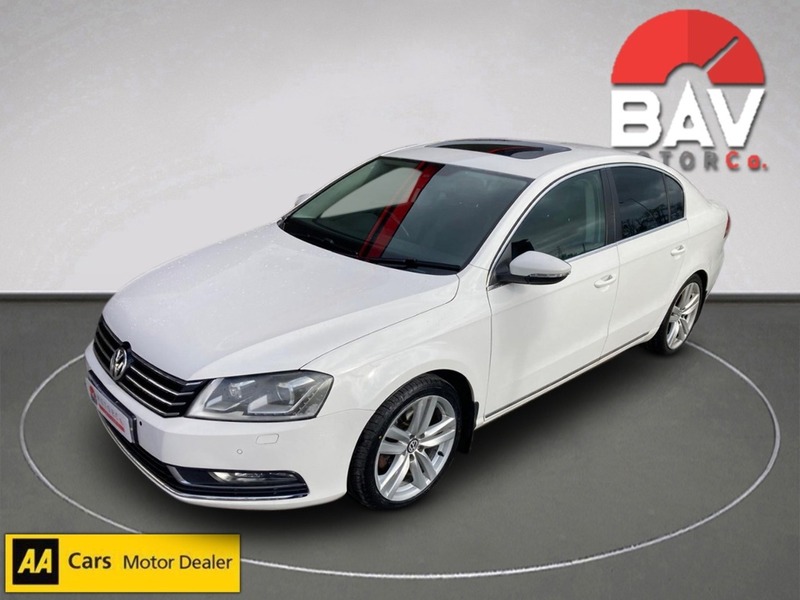 Volkswagen 2.0 TDI BlueMotion Tech Executive Style Saloon 4dr Diesel DSG Euro 5 (s/s) (140 ps)