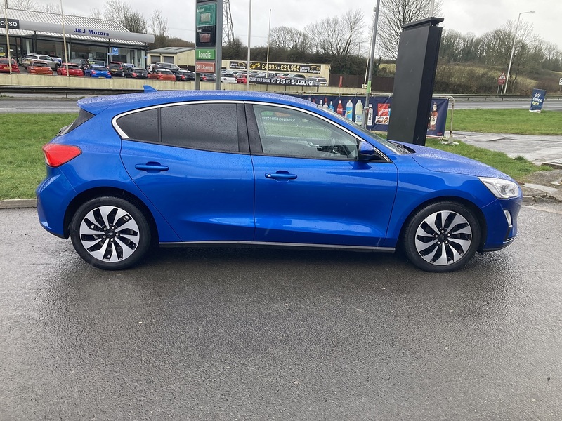 Ford 1.0T EcoBoost Zetec Hatchback 5dr Petrol Manual Euro 6 (s/s) (100 ps)