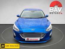 Ford 1.0T EcoBoost Zetec Hatchback 5dr Petrol Manual Euro 6 (s/s) (100 ps)