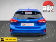 Ford 1.0T EcoBoost Zetec Hatchback 5dr Petrol Manual Euro 6 (s/s) (100 ps)