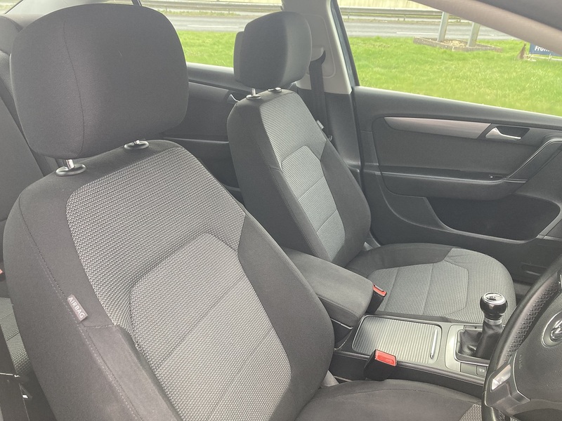 Volkswagen 2.0 TDI BlueMotion Tech SE Saloon 4dr Diesel Manual Euro 5 (s/s) (140 ps)