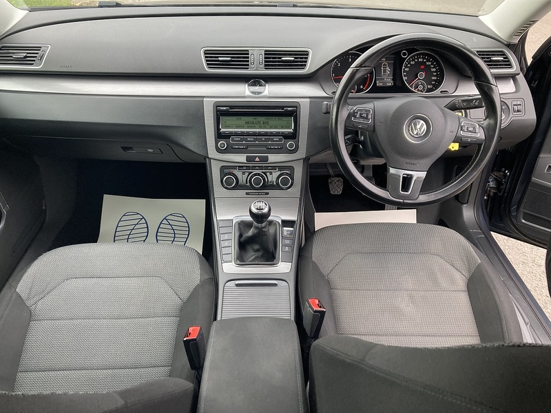 Volkswagen 2.0 TDI BlueMotion Tech SE Saloon 4dr Diesel Manual Euro 5 (s/s) (140 ps)