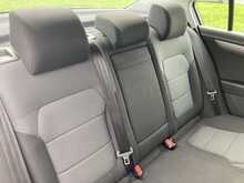 Volkswagen 2.0 TDI BlueMotion Tech SE Saloon 4dr Diesel Manual Euro 5 (s/s) (140 ps)