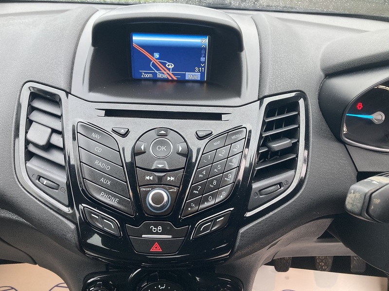 Ford 1.25 Zetec Hatchback 5dr Petrol Manual Euro 6 (82 ps)