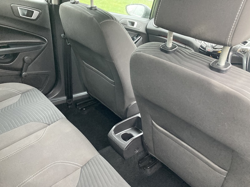 Ford 1.25 Zetec Hatchback 5dr Petrol Manual Euro 6 (82 ps)