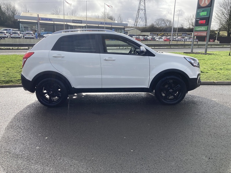 SsangYong 2.2D LE SUV 5dr Diesel Manual Euro 6 (178 ps)