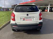 SsangYong 2.2D LE SUV 5dr Diesel Manual Euro 6 (178 ps)