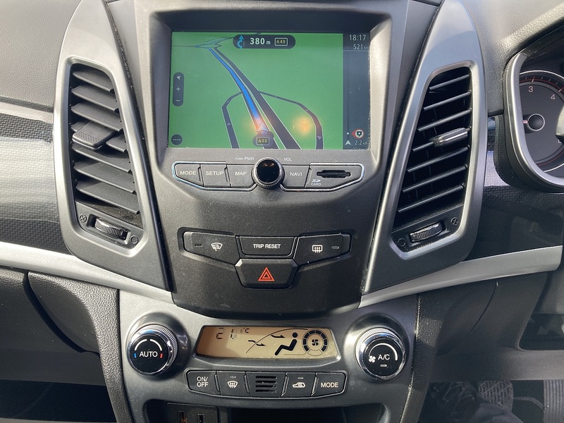 SsangYong 2.2D LE SUV 5dr Diesel Manual Euro 6 (178 ps)