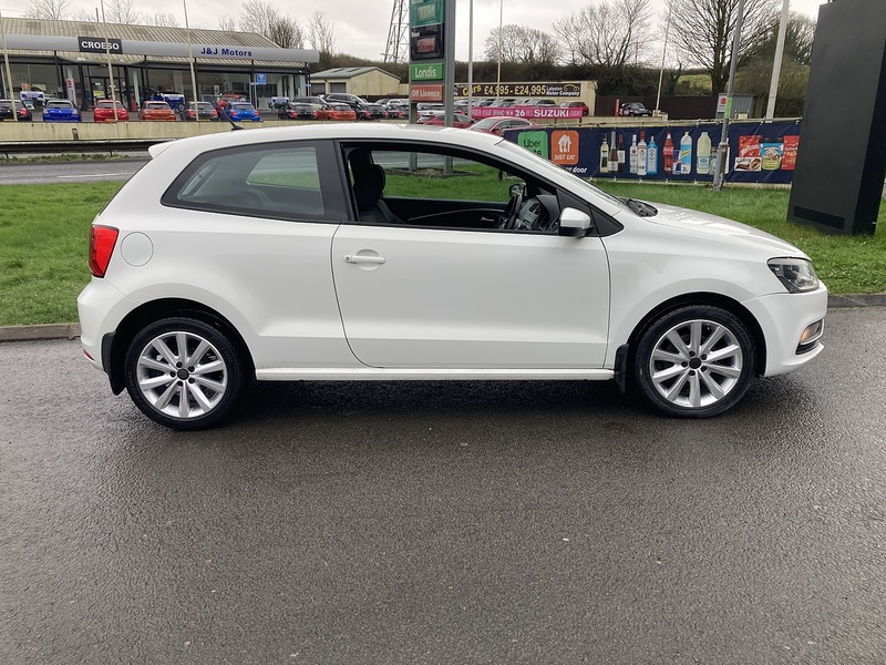 Volkswagen 1.2 TSI BlueMotion Tech SE Hatchback 3dr Petrol Manual Euro 6 (s/s) (90 ps)