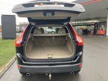 Volvo 2.4 D5 SE Lux SUV 5dr Diesel Geartronic AWD Euro 4 (205 ps)