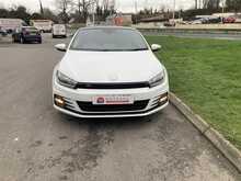 Volkswagen 2.0 TDI BlueMotion Tech R-Line Hatchback 3dr Diesel Manual Euro 6 (s/s) (184 ps)