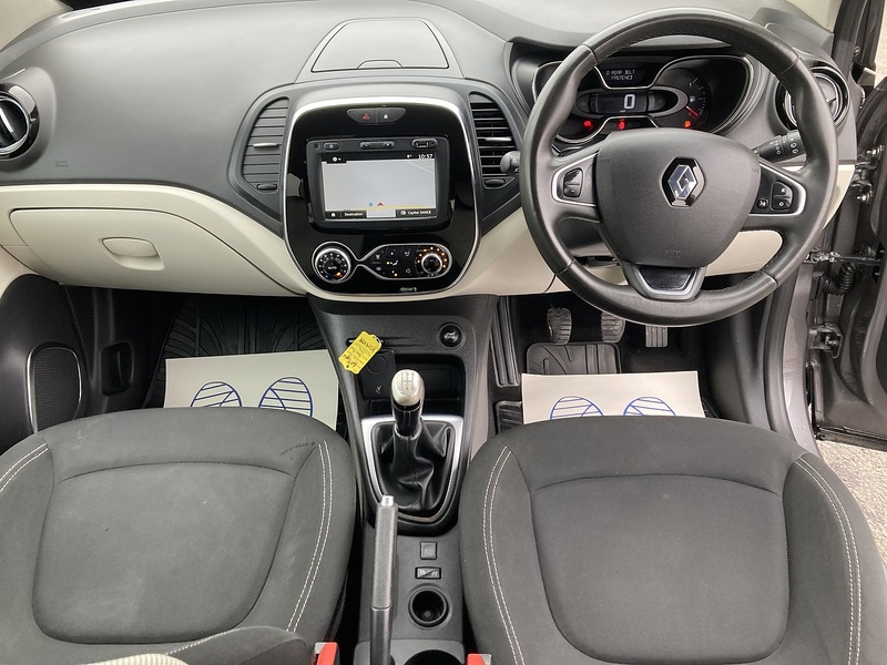 Renault 1.5 dCi ENERGY Iconic SUV 5dr Diesel Manual Euro 6 (s/s) (90 ps)