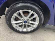 Ford 1.0T EcoBoost Zetec Hatchback 5dr Petrol Manual Euro 6 (s/s) (100 ps)