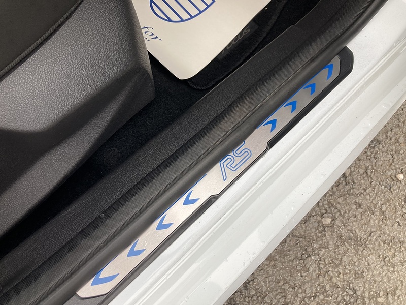 Ford 2.3T EcoBoost RS Hatchback 5dr Petrol Manual AWD Euro 6 (s/s) (350 ps)