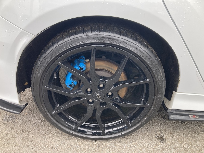 Ford 2.3T EcoBoost RS Hatchback 5dr Petrol Manual AWD Euro 6 (s/s) (350 ps)