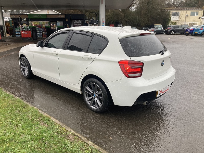 BMW 2.0 120d Sport Hatchback 5dr Diesel Manual Euro 5 (s/s) (184 ps)